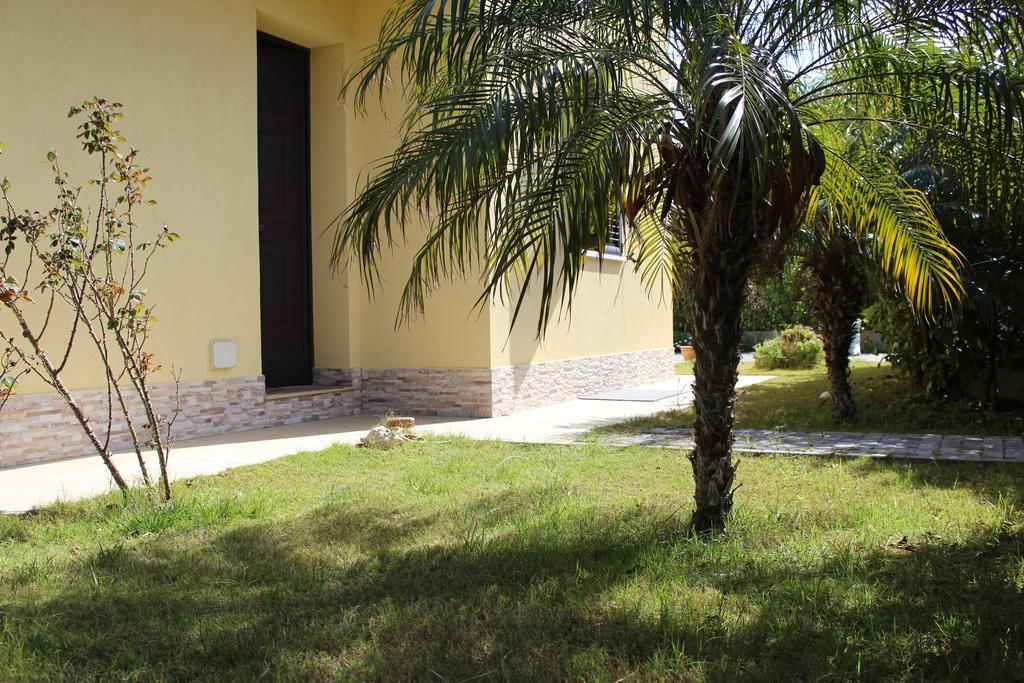 Casa Vacanze Roccella Beach Кампофеліче-ді-Роччелла Екстер'єр фото