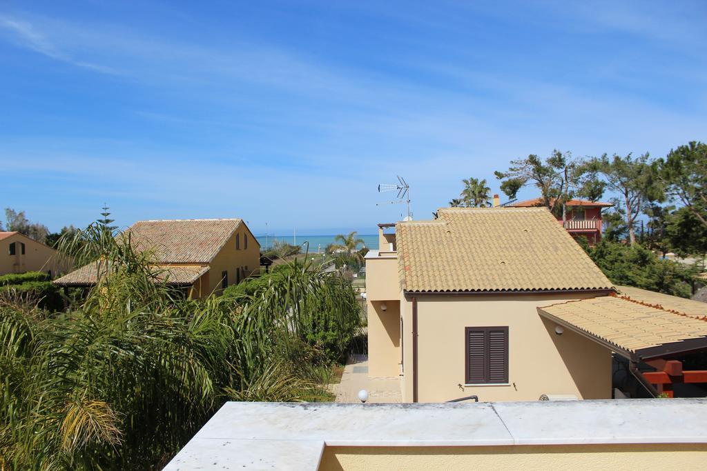 Casa Vacanze Roccella Beach Кампофеліче-ді-Роччелла Екстер'єр фото