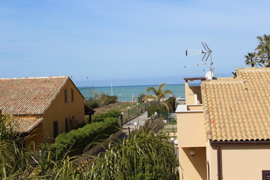 Casa Vacanze Roccella Beach Кампофеліче-ді-Роччелла Екстер'єр фото